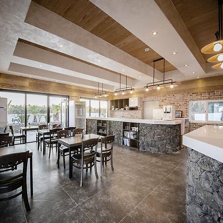 Jeju Washington Pension Сеогвипо Екстериор снимка